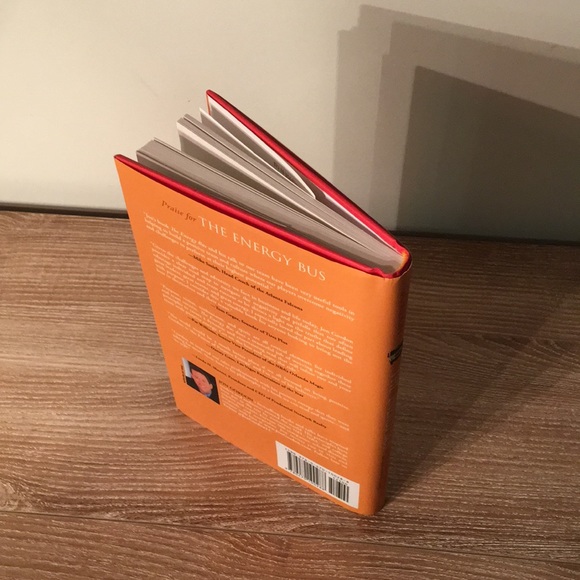 The Energy Bus by Jon Gordon - Picture 8 of 9